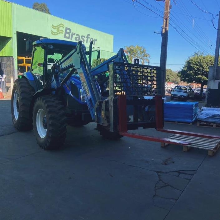 Suporte New Holland U306 frontal